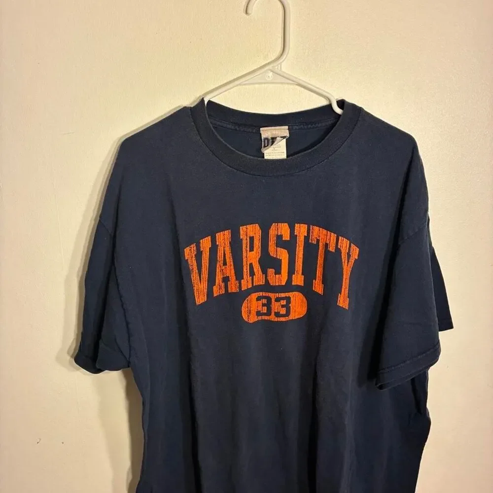 Unbranded Men's Navy and Blue T-shirt